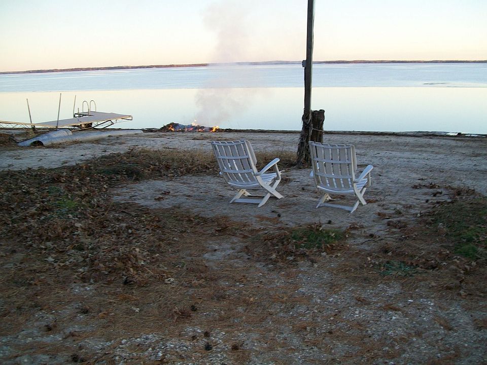2nd image of W9497 Lake Dr
