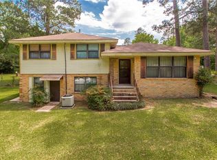 140 Cooper Rd, Bogalusa, LA 70427