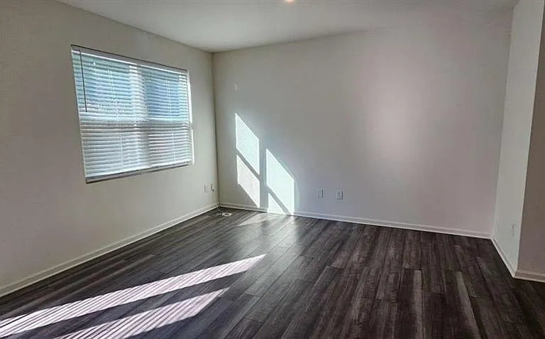 3488 Cardinal Dr — Photo 5