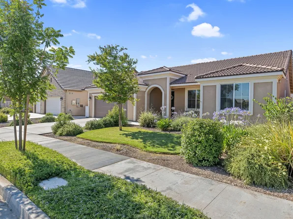 5121 W Brooke Avenue, Visalia, CA 93291
