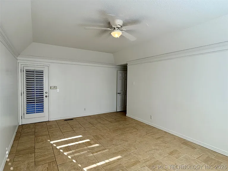 3712 S Orange Cir — Photo 16