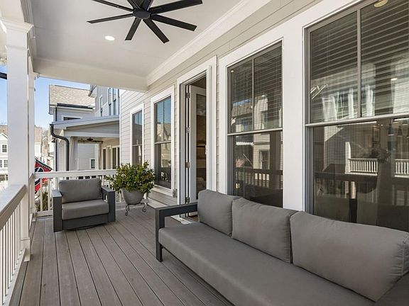 5th image of 225 Anglin Walk