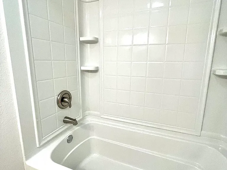 629 E Eklutna Ave — Photo 9