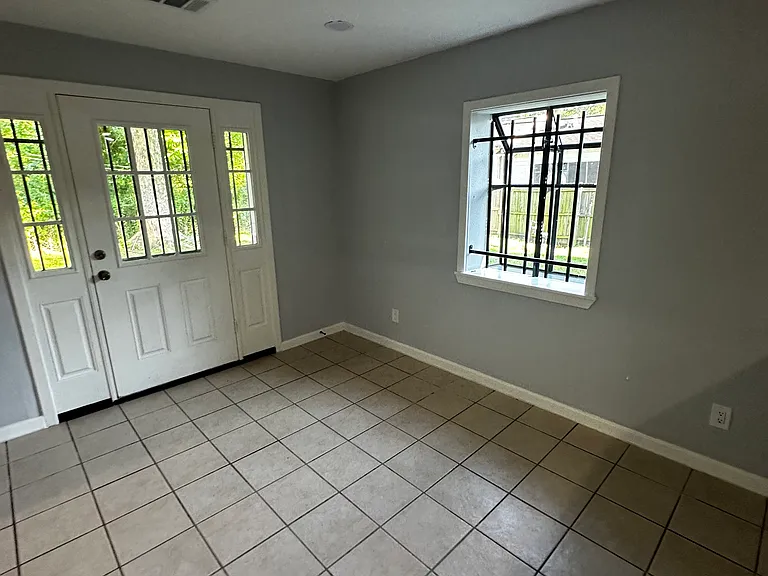 4814 Edfield St — Photo 8