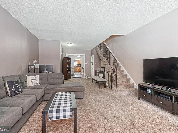 2nd image of 319 Snyder Ave