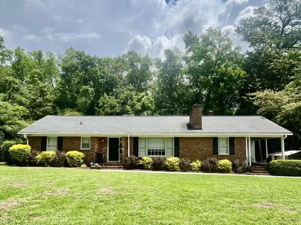 115 Woodlawn St, Walterboro, SC 29488