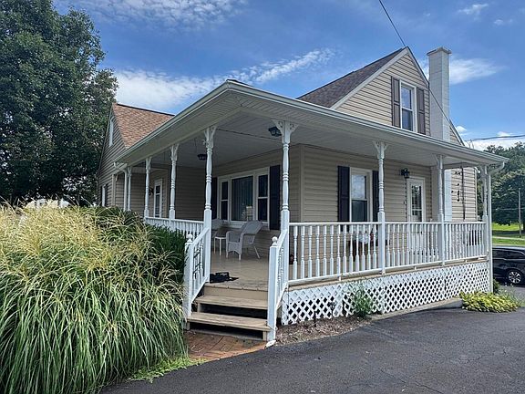 4th image of 1036 Bloom Rd