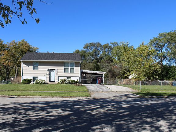 2nd image of 22420 Brookwood Dr