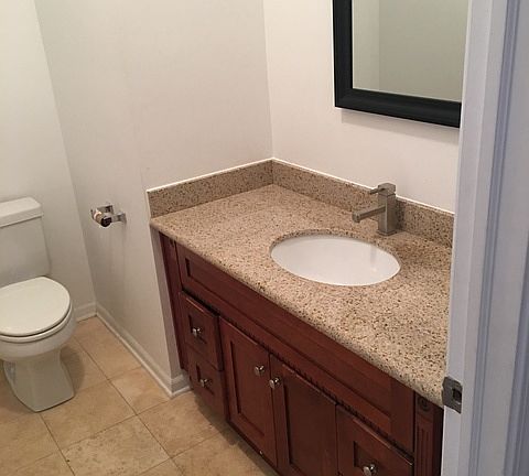 4th image of 210 S Sacramento Blvd APT 1