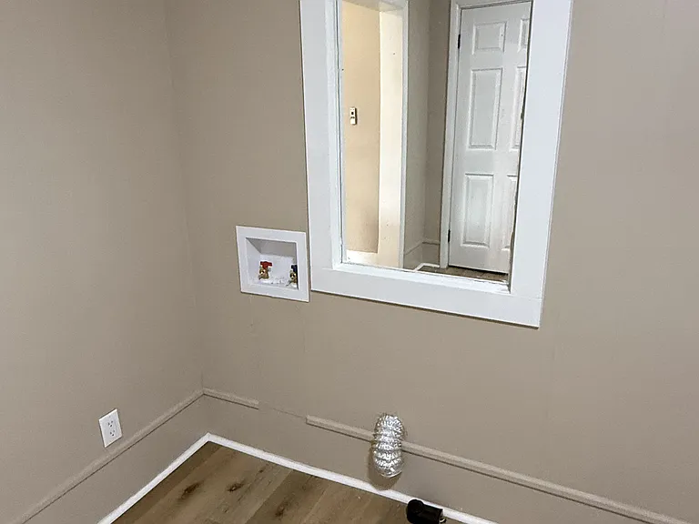 211 Gallagher Ave #211 — Photo 13