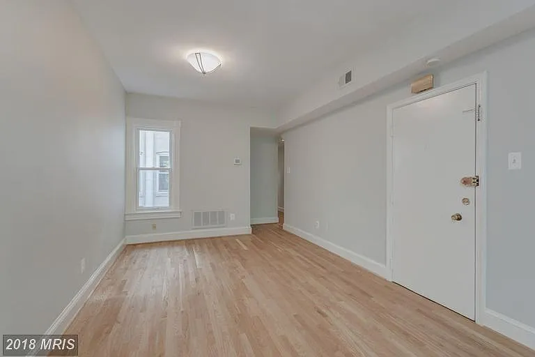 3044 R St NW #2 — Photo 5