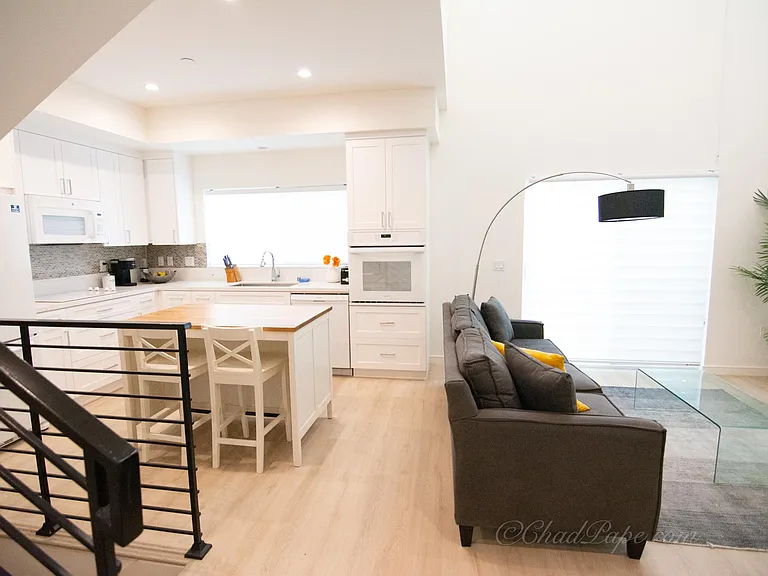1187 Crenshaw Blvd #103 — Photo 41
