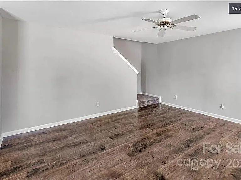 4613 Maple Crest Pl — Photo 12