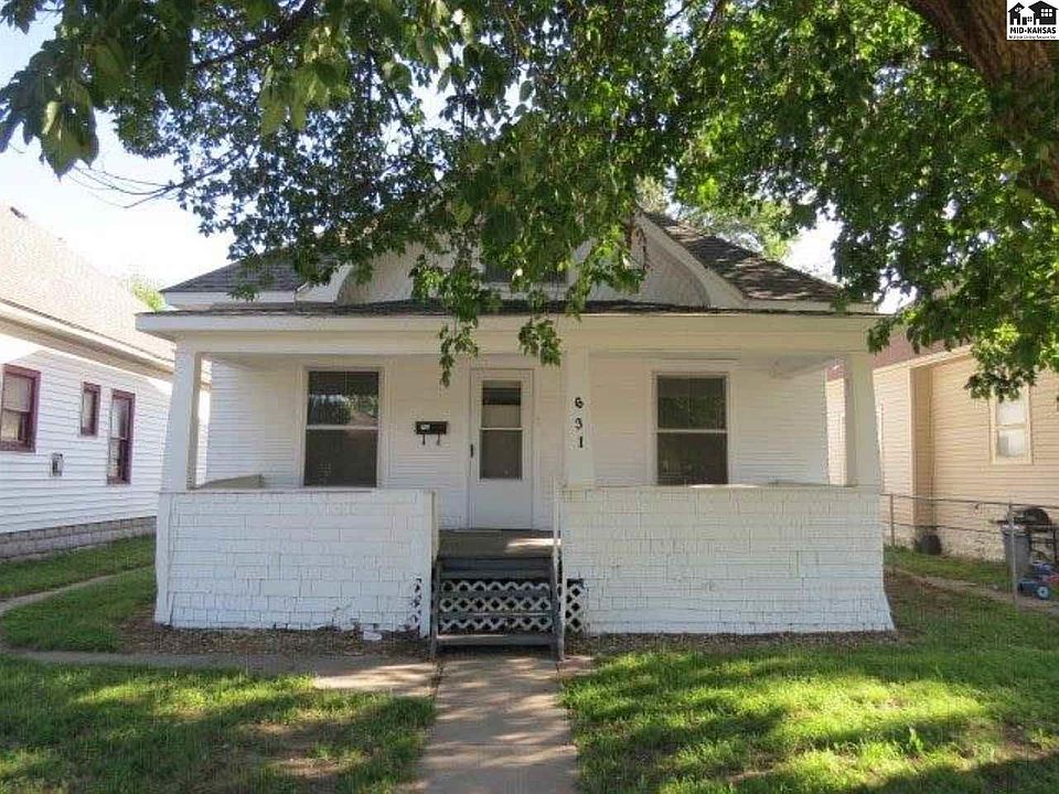 1st image of 631 E 4th Ave