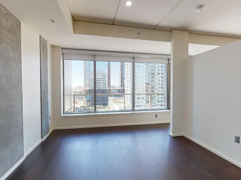 1155 S Grand Ave #1108 — Photo 43