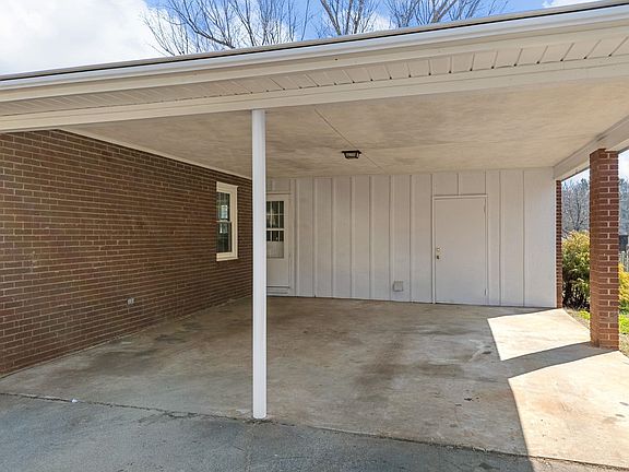 5th image of 1313 Springfield Rd