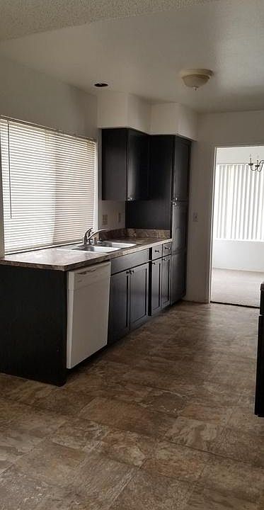 1st image of 1687 Arnheim Ct