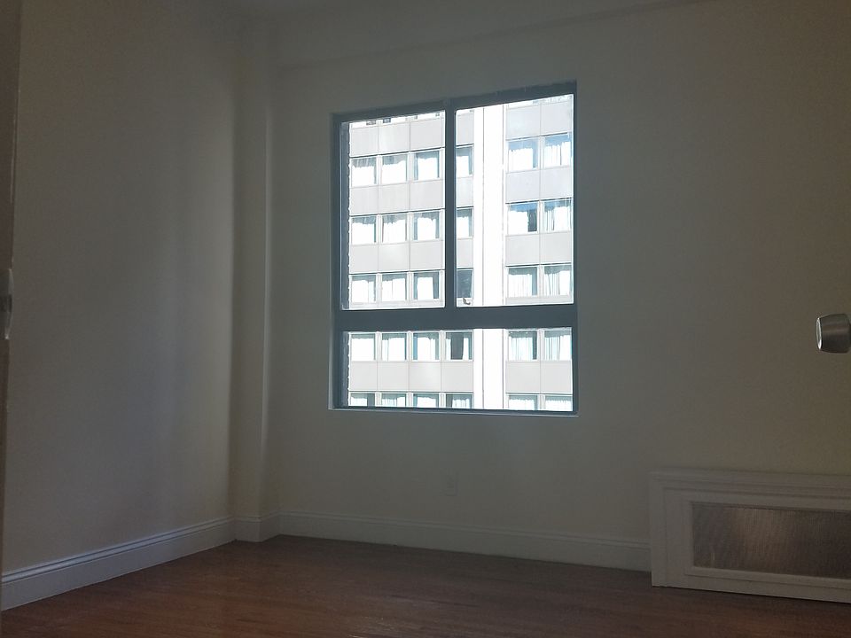 1st image of 300 W 49th St APT 403