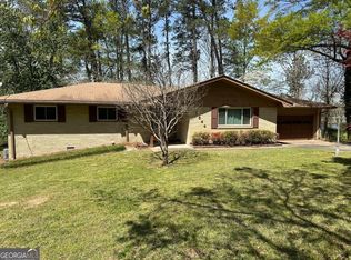 2544 Lake Capri Dr, Conyers, GA