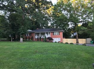 1406 Emerywood Dr, High Point, NC 27262