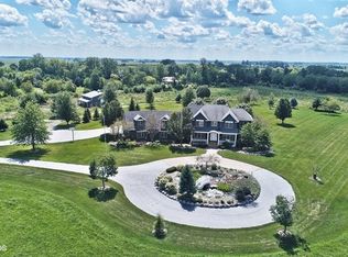 9N890 Chapman Rd, Hampshire, IL 60140