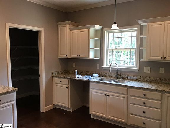 5th image of 720 Cornwallis Road Grandby Ct #804