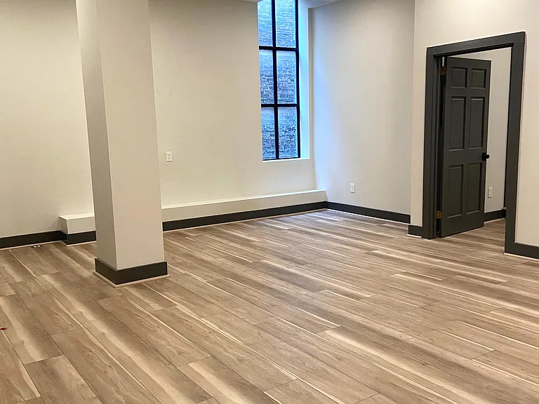 2018 Morris Ave #202 — Photo 2