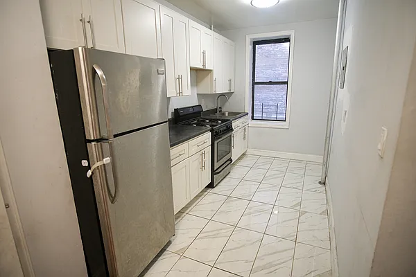 Rented by Bohemia Realty Group | media 6