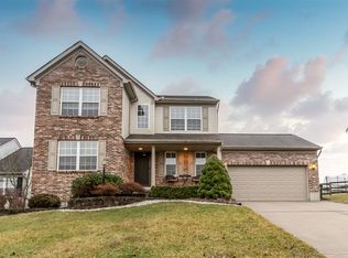 2137 Glenview Dr, Hebron, KY 41048