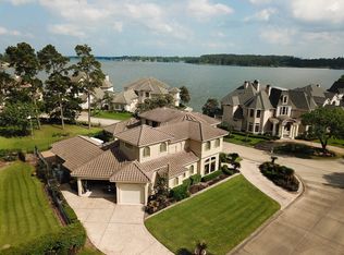 64 W Shore Ln, Montgomery, TX 77356