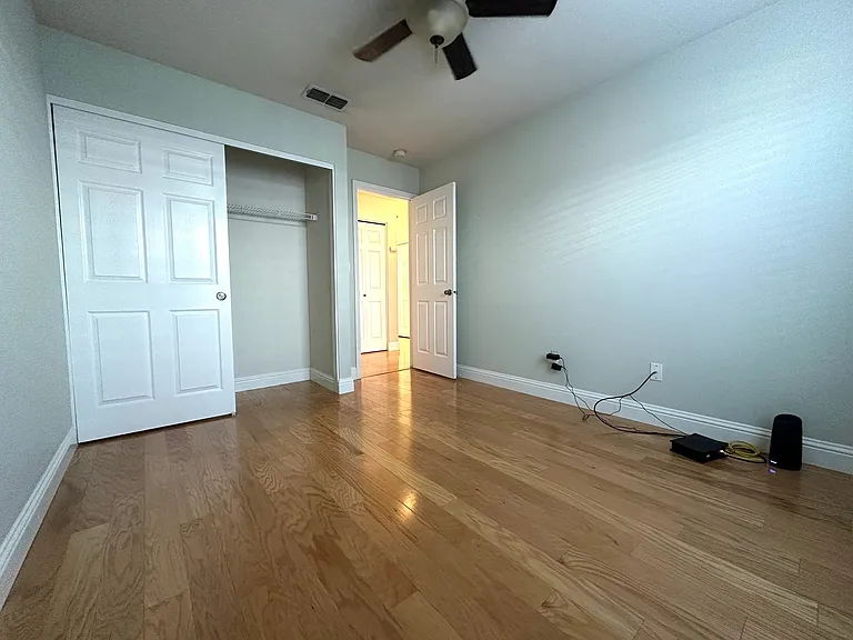 366 Vasche Ave — Photo 15