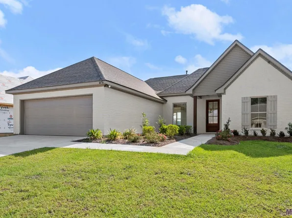 18716 Seabiscuit Ln, Zachary, LA 70791