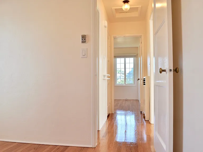 3407 Union St — Photo 9