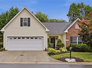 139 Brooks Landing Dr, Winston Salem, NC 27106