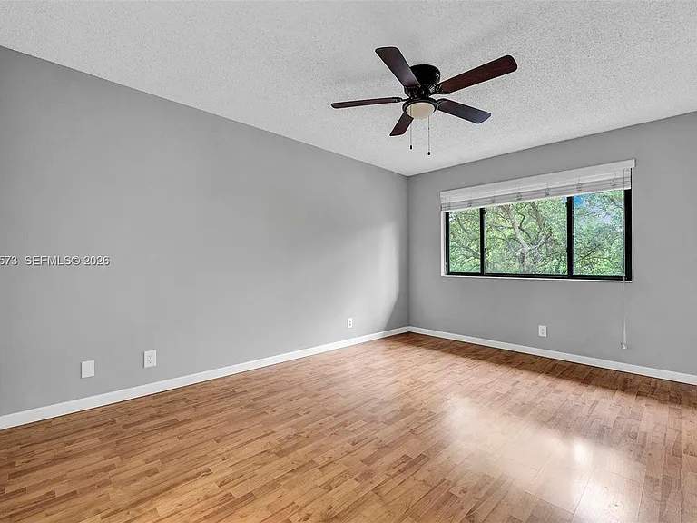 15575 Miami Lakeway N #305 — Photo 15