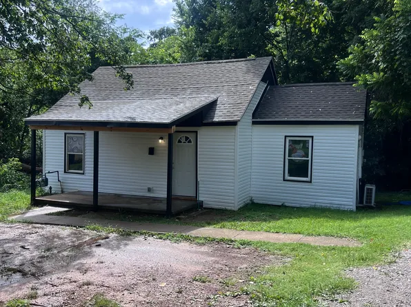 1307 Phelps Ave, Hopkinsville, KY 42240