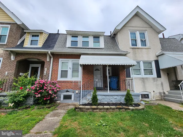32 Walnut St, Marcus Hook, PA 19061