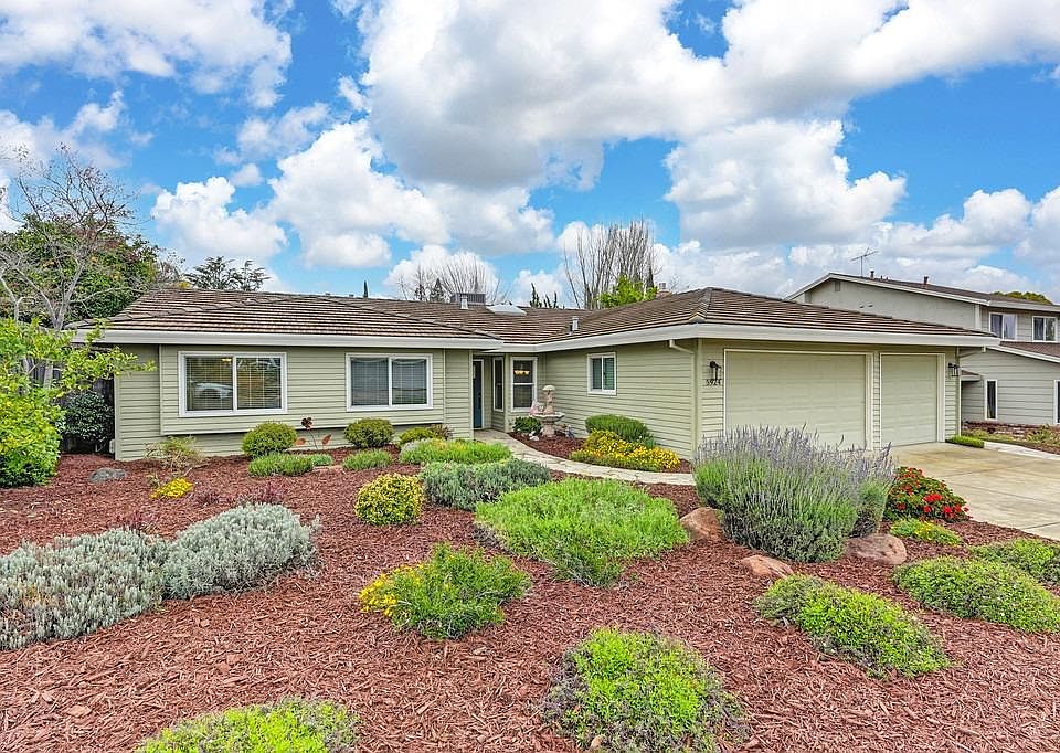 1st image of 5924 Adana Cir