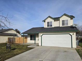 2710 Boulder Ave, Nampa, ID 83686