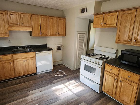 5th image of 5418 Ripple Ln