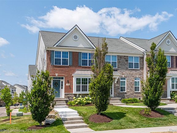 2nd image of 2882 Hardwick Rd