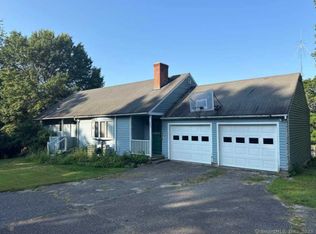 203 Maple St, Litchfield, CT 06759