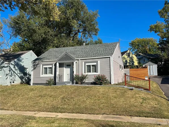 6439 Chestnut Ave, Kansas City, MO 64132