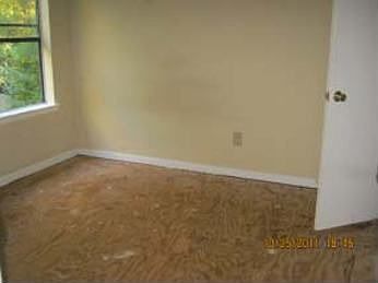 4th image of 5005 Jacksons Mill Dr