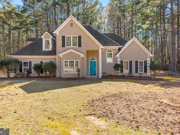 135 Weeping Willow Way, Tyrone, GA 30290