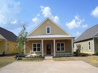 1306 Ashleys Dr, Oxford, MS 38655