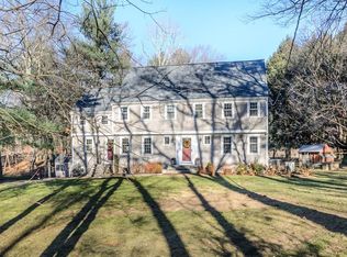 77 Harrington Ridge Rd, Sherborn, MA 01770
