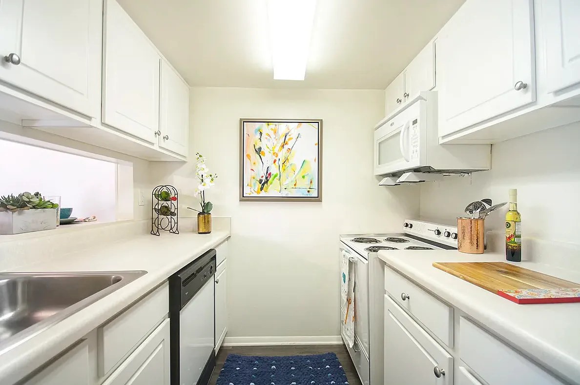 Villas at Cedarhurst — Photo 1