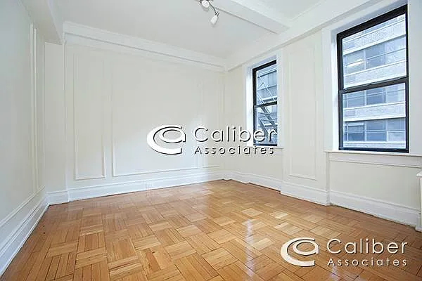 Rented by Caliber Associates | media 61