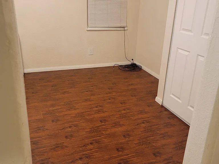 13108 S Vermont Ave #8 — Photo 6